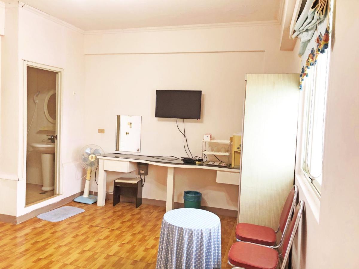 Yun'S Homestay Luodong Esterno foto